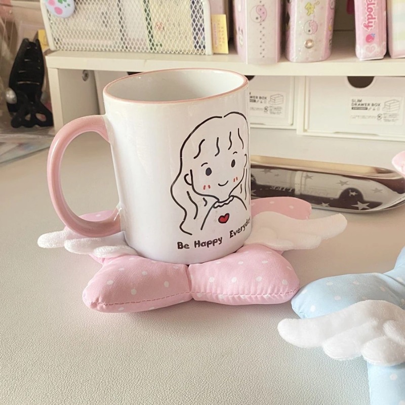 Cute Polka Dot Insulated Coast - Desk Setup Girl recension och pris