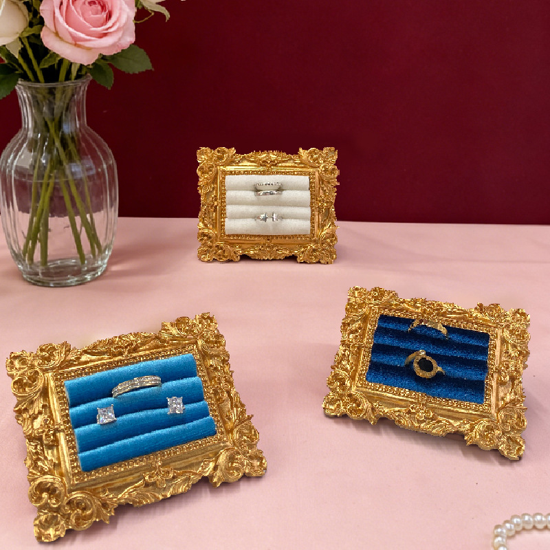 Vintage Picture Frame Ring Dis - Desk Setup Vintage recension och pris
