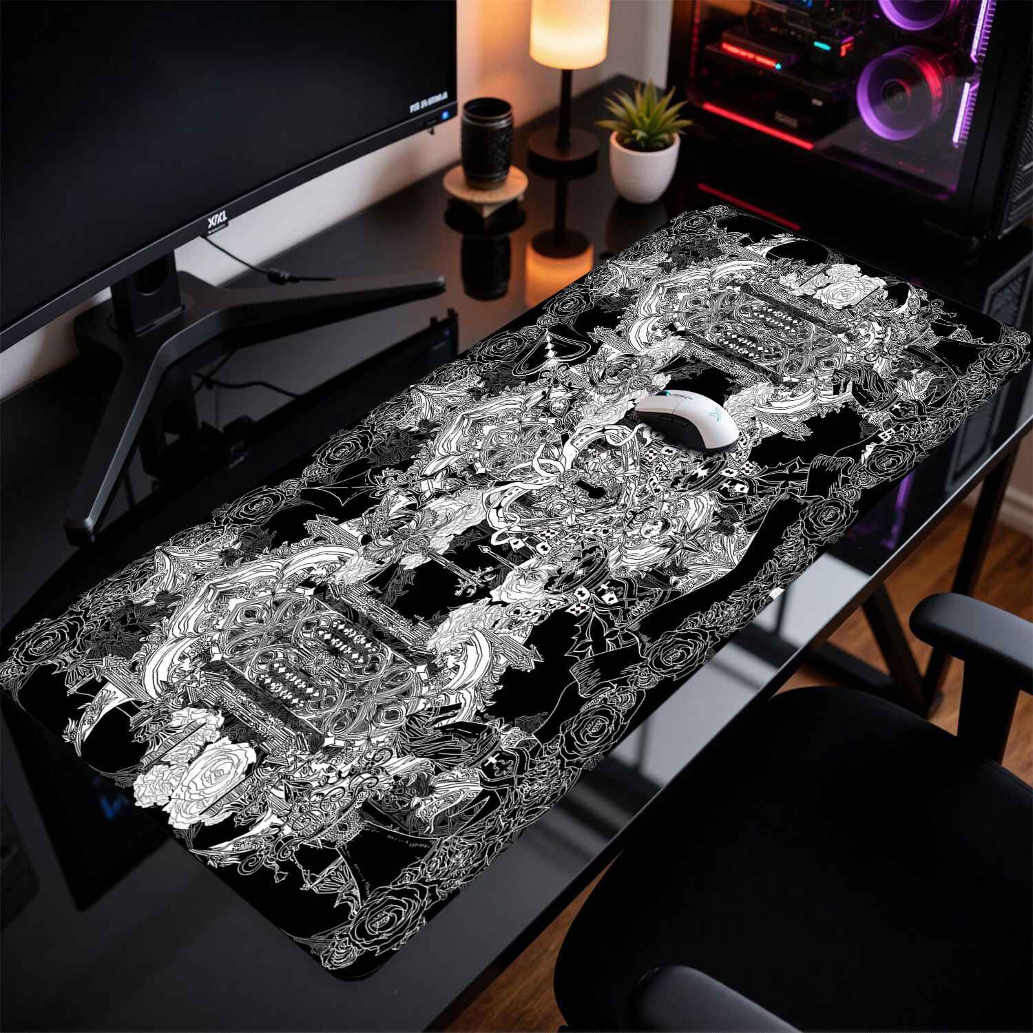 Divine Realm Gothic Building M - Desk Setup Dark recension och pris